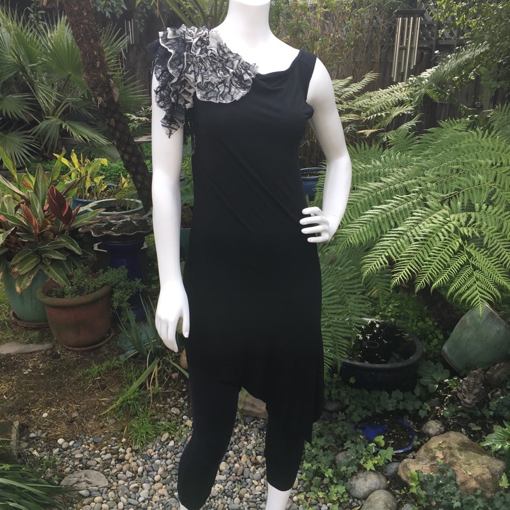 ISABEL DE PEDRO NWT Tunic Top